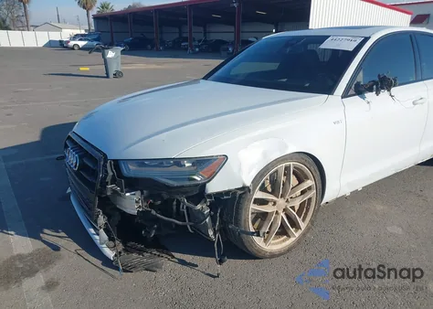 2017 Audi S6 4.0T Premium Plus z USA, uszkodzony, nr VIN WAUHFAFC7HN126456